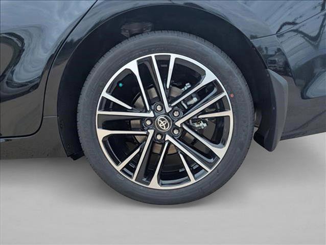 Used 2026 Toyota Camry XLE image 11