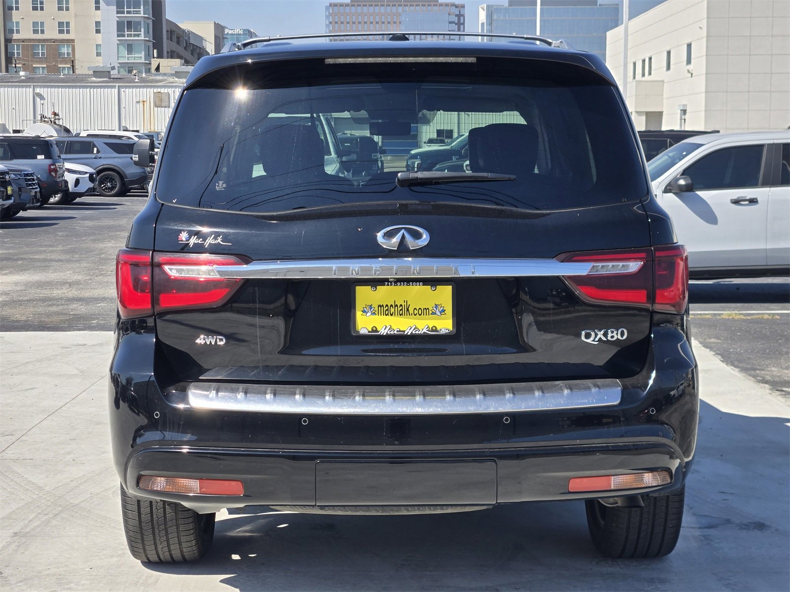 Used 2020 INFINITI QX80 Luxe w/ Sensory Package image 6