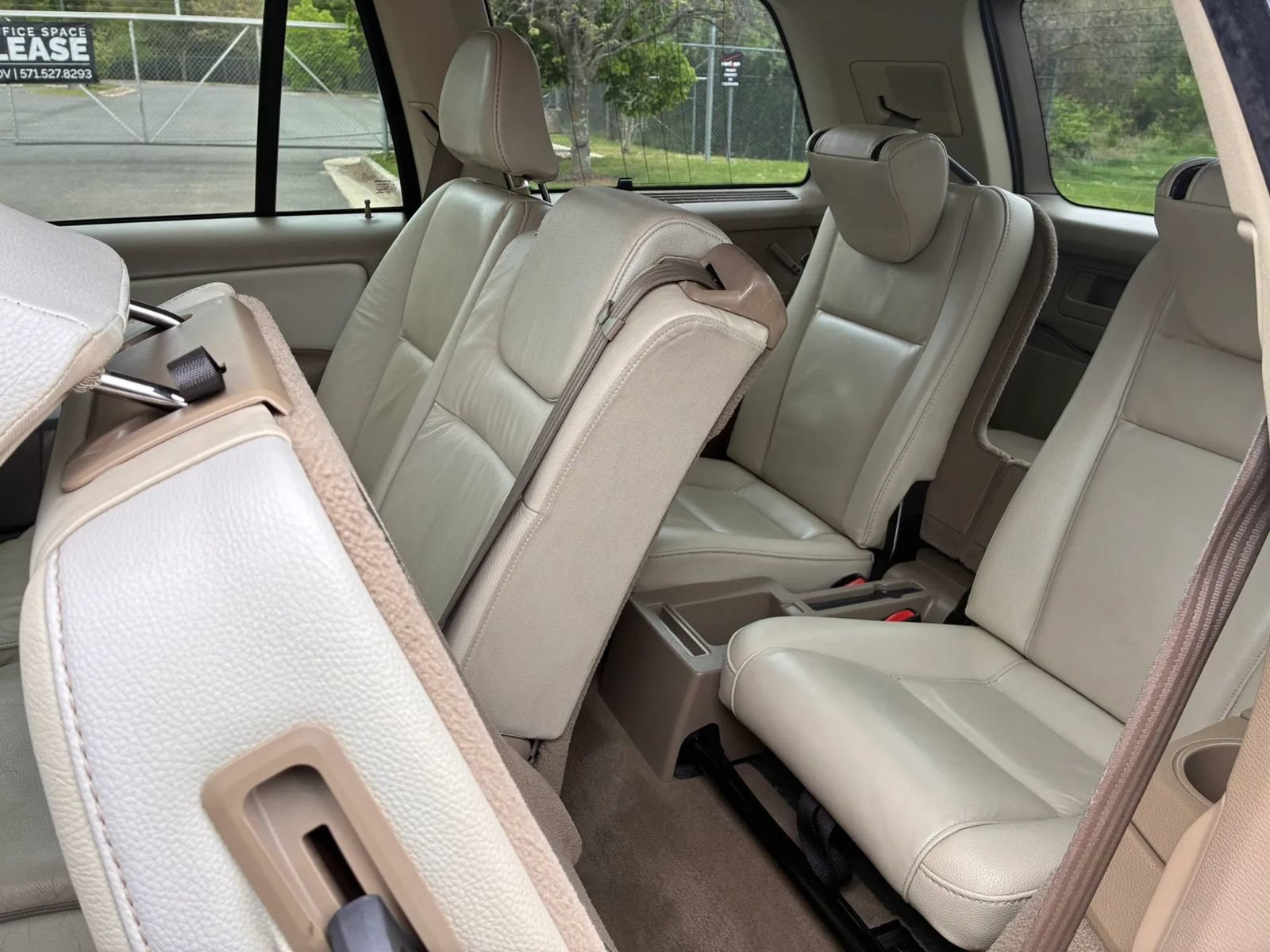 Used 2011 Volvo XC90 3.2 AWD/4WD image 36