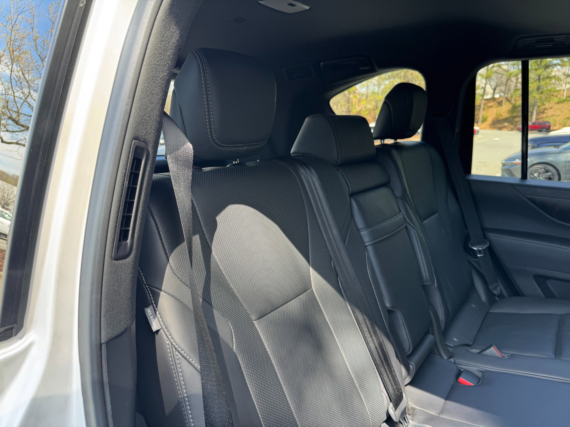 Used 2024 Lexus LX 600 4WD w/ Appearance Package image 59