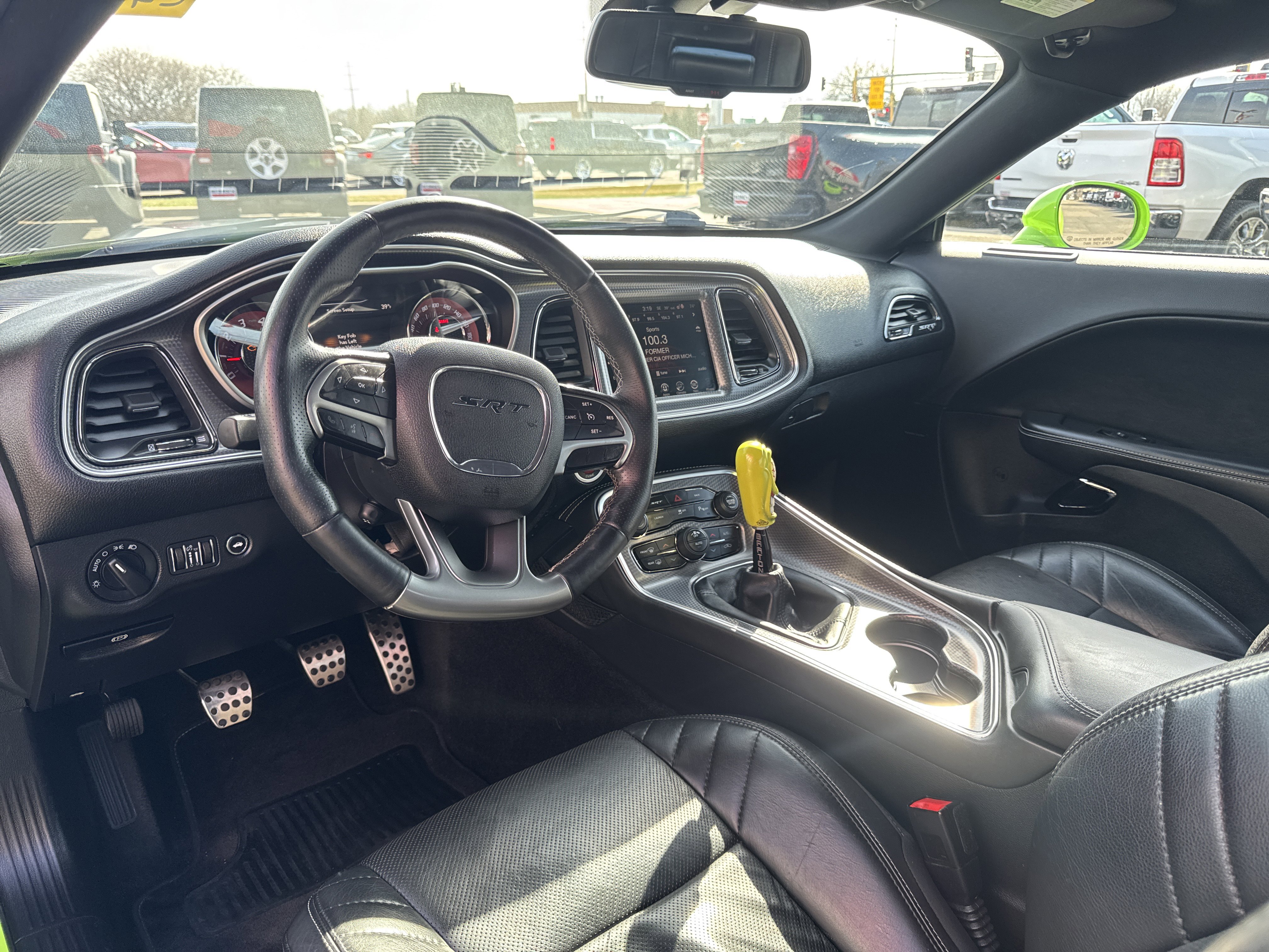 Used 2015 Dodge Challenger SRT Hellcat RWD image 17