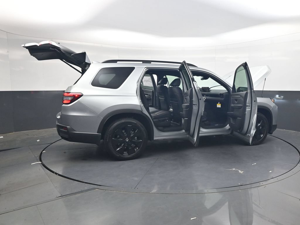 New 2026 Honda Pilot Black Edition image 31