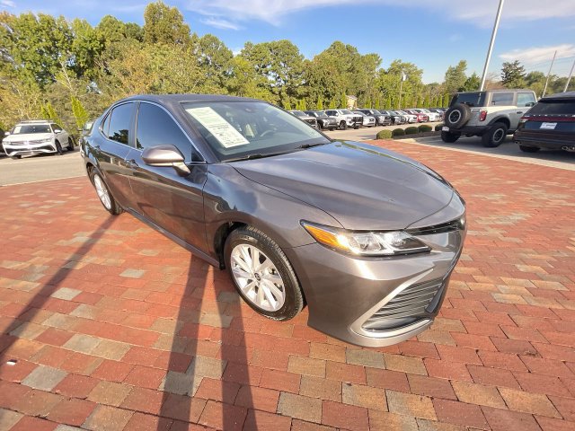 Used 2023 Toyota Camry LE FWD image 38