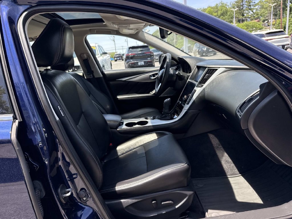 Used 2023 INFINITI Q50 Luxe w/ Cargo Package AWD/4WD image 19