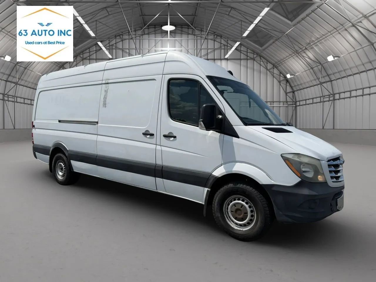 Used 2014 Freightliner Sprinter 2500 RWD image 4