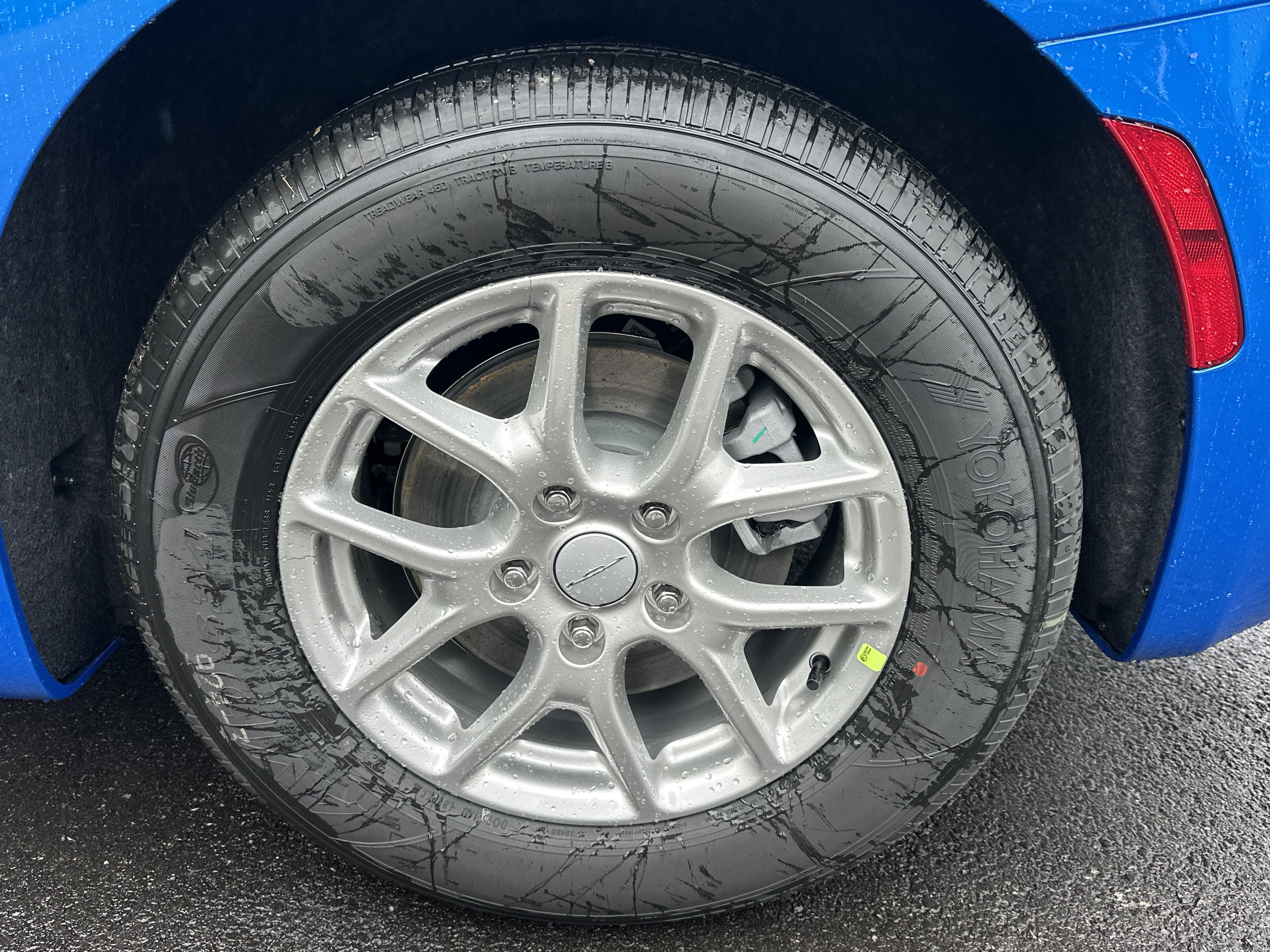 New 2027 Chrysler Pacifica Select FWD image 34