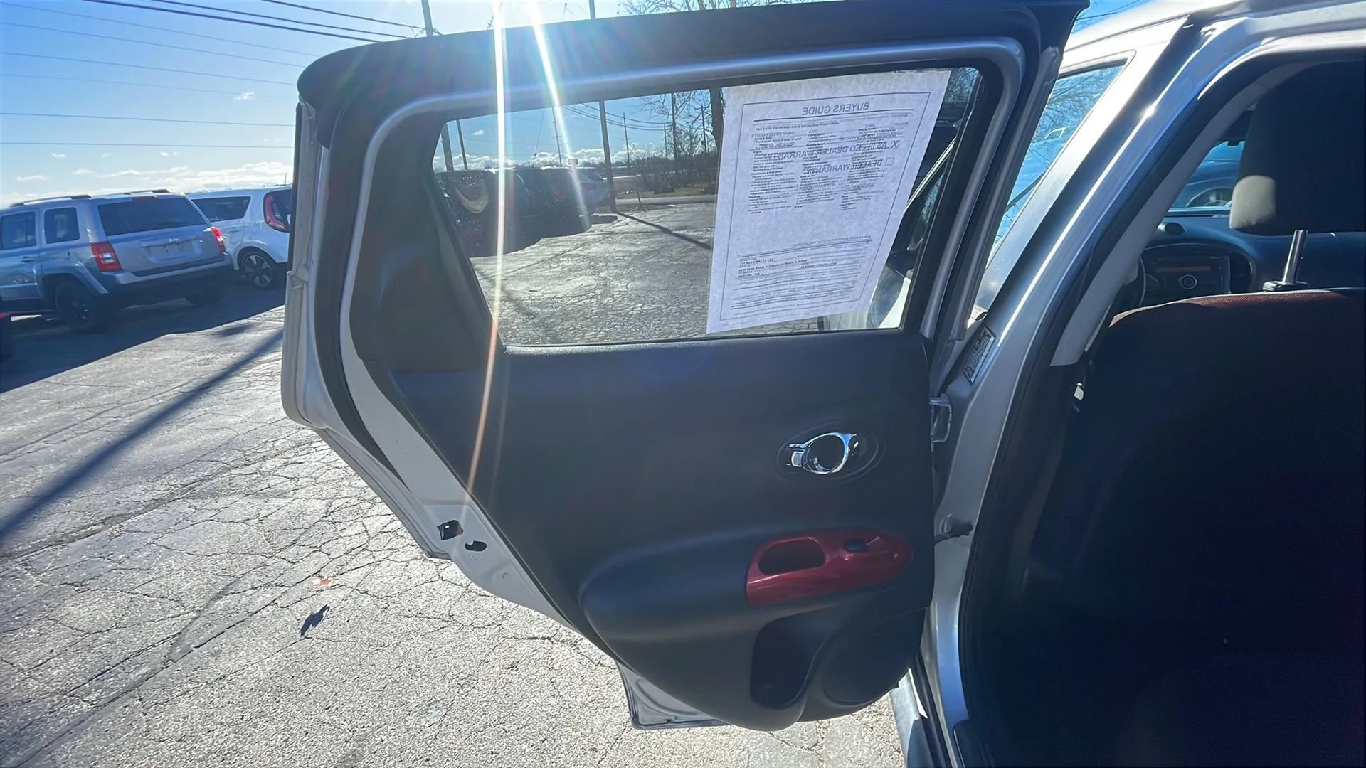 Used 2014 Nissan Juke SV image 20