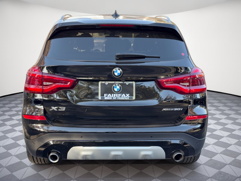 Used 2018 BMW X3 xDrive30i w/ Premium Package AWD/4WD image 11