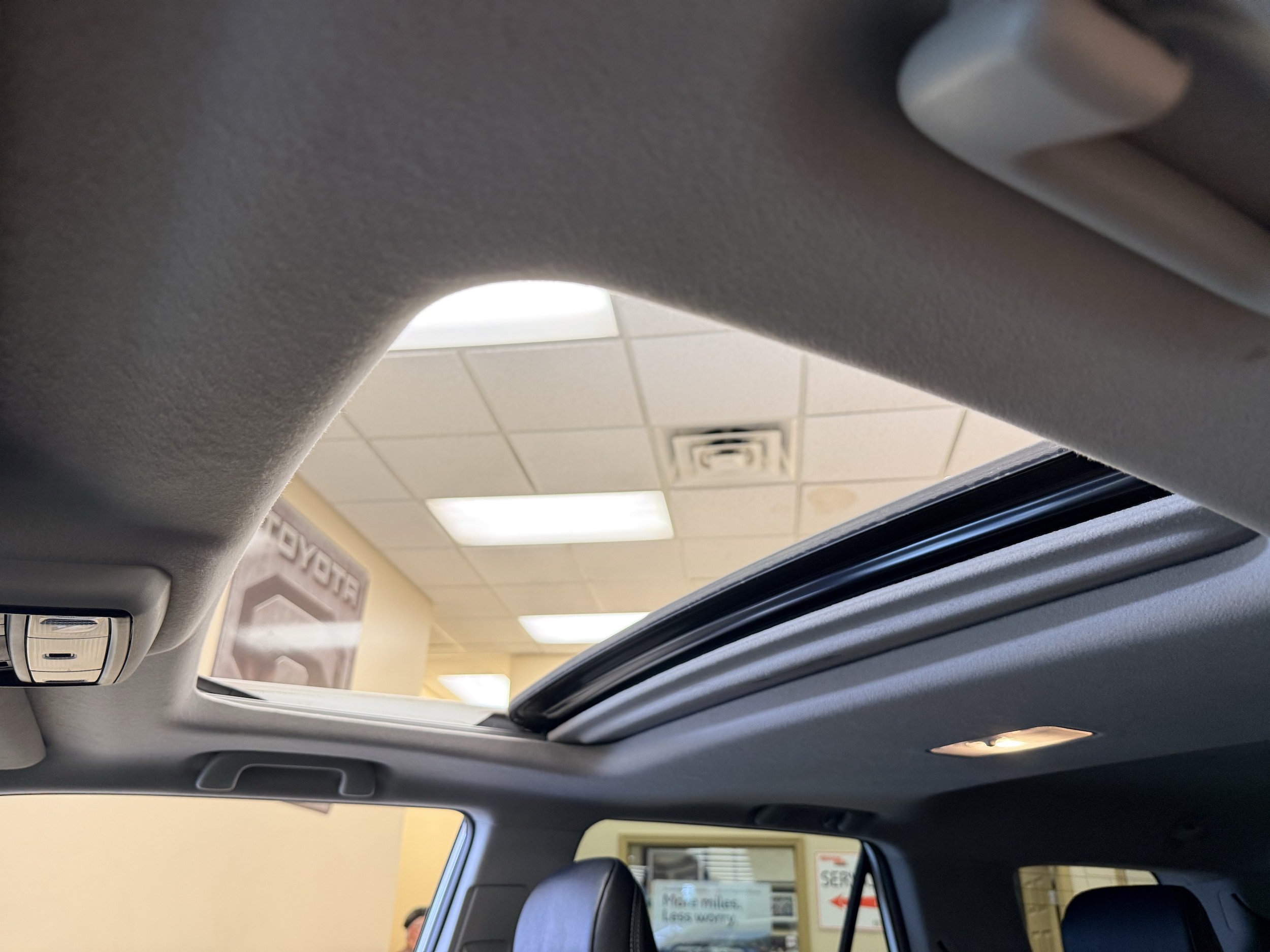 Certified 2024 Toyota 4Runner SR5 Premium w/ Moonroof Package AWD/4WD image 20