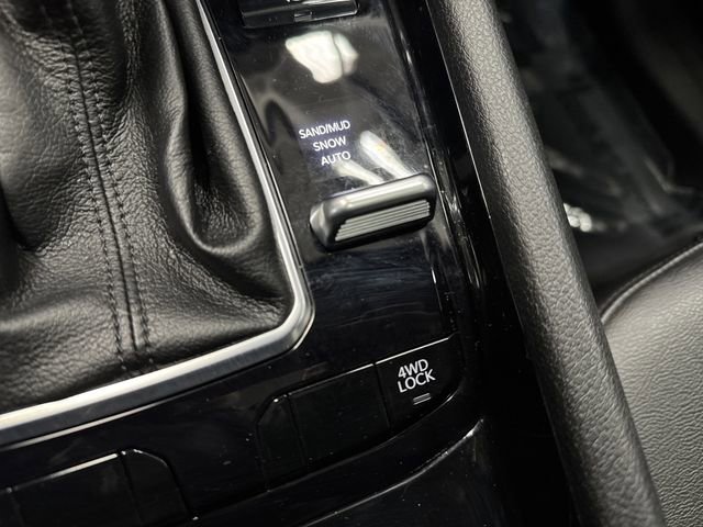 Used 2024 Jeep Compass Limited w/ Sun and Sound Group image 23