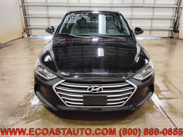 Used 2017 Hyundai Elantra SE image 7