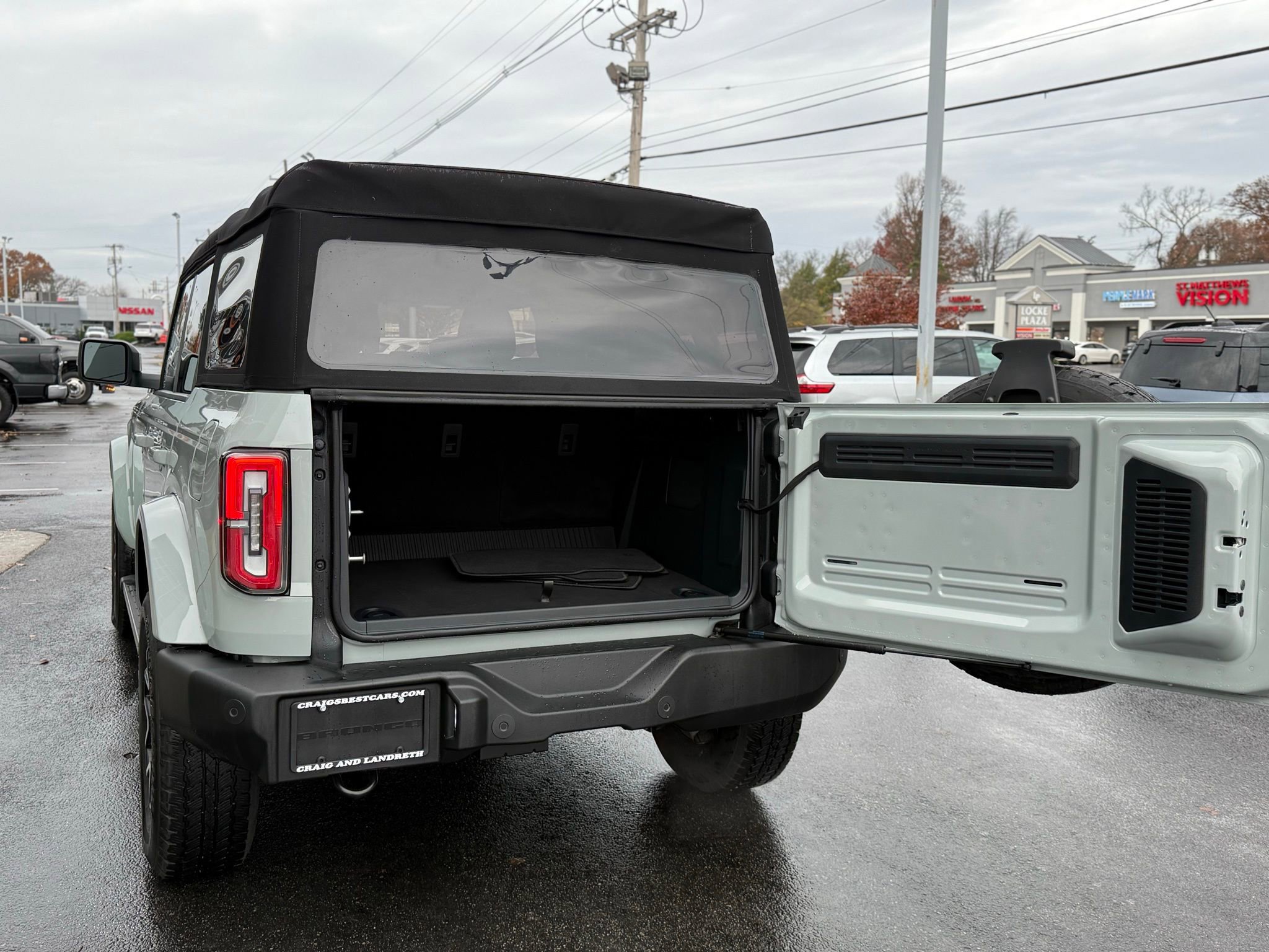 Used 2024 Ford Bronco Outer Banks image 42