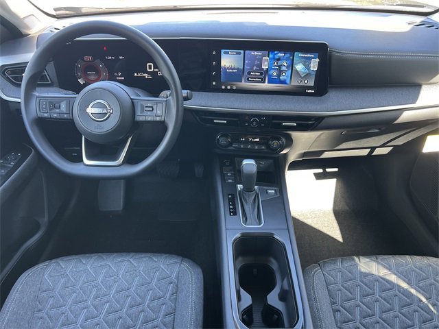 New 2026 Nissan Kicks SV w/ Illumination Package image 4