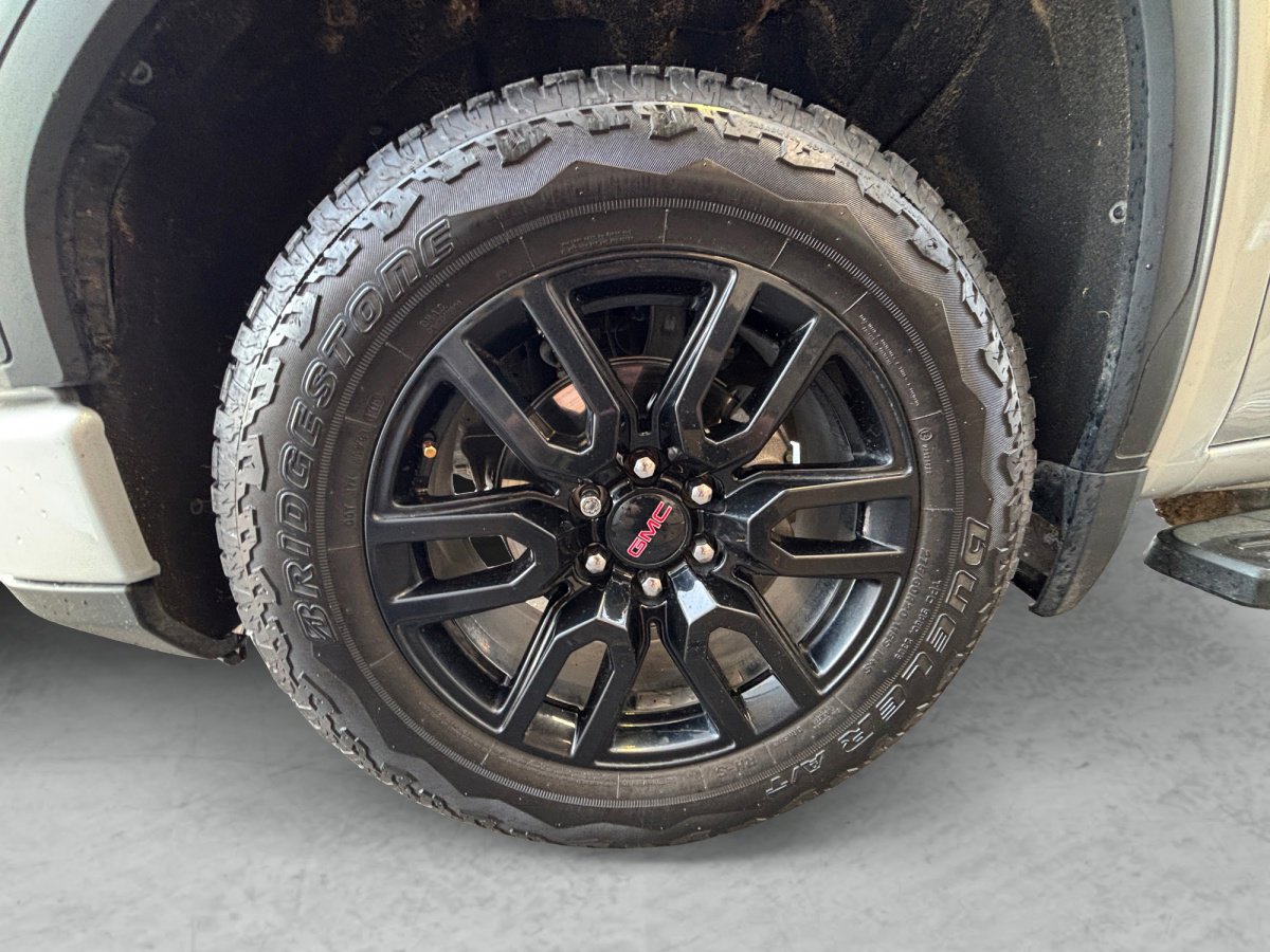 Used 2022 GMC Sierra 1500 Elevation w/ Elevation Premium Package image 28