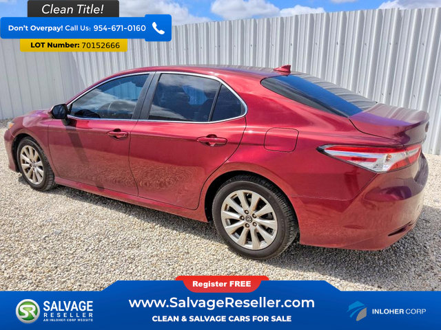 Used 2019 Toyota Camry LE FWD image 3