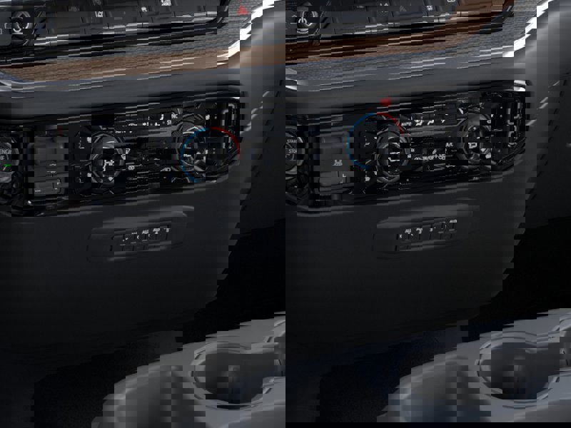 New 2026 Chevrolet Silverado 3500 LT w/ Convenience Package image 23