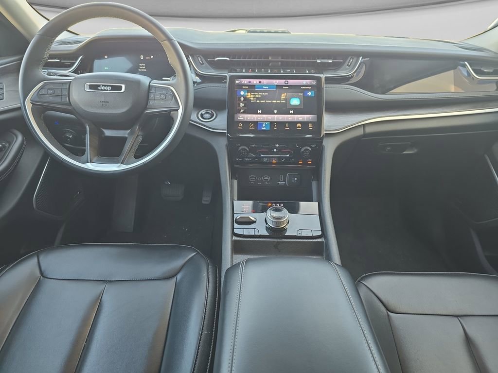 Used 2024 Jeep Grand Cherokee Limited 4xe image 12