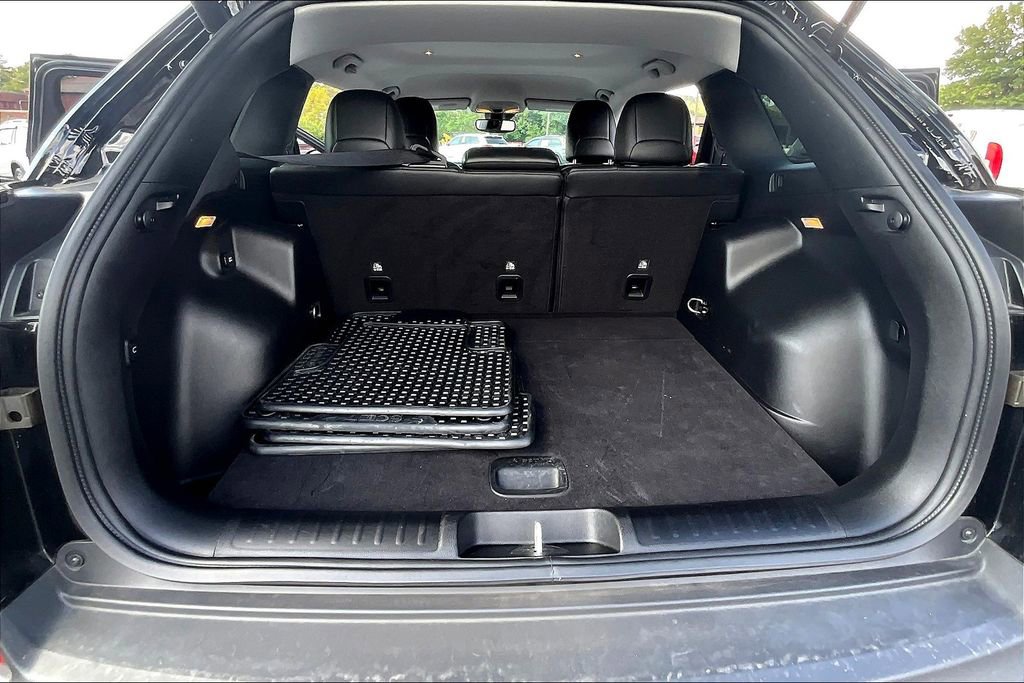 Used 2021 Jeep Cherokee Trailhawk w/ Comfort/Convenience Group image 26