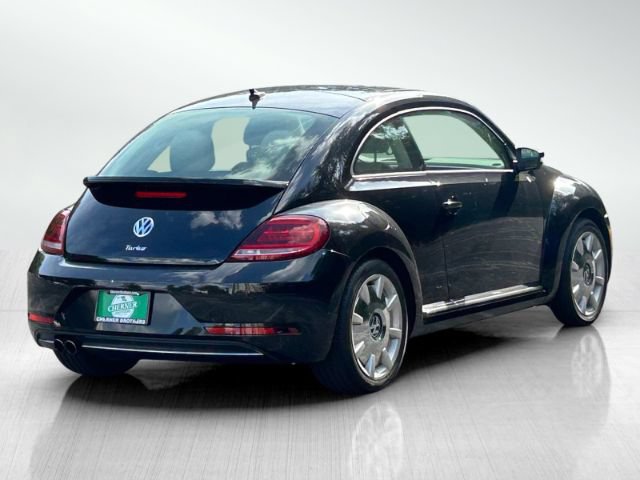 Used 2017 Volkswagen Beetle 1.8T SEL w/ Beetle Lighting Package FWD image 4
