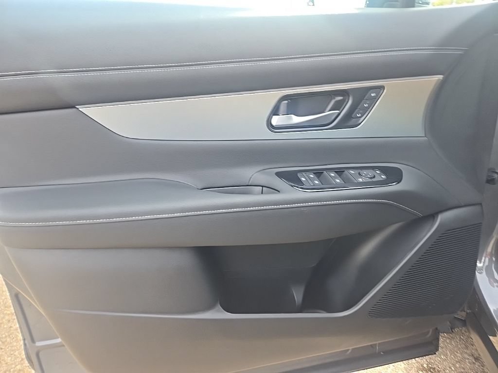 New 2026 Nissan Murano SL AWD/4WD image 13