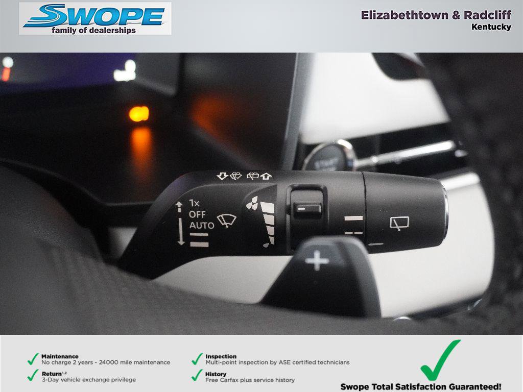 New 2025 Mitsubishi Outlander SE image 22