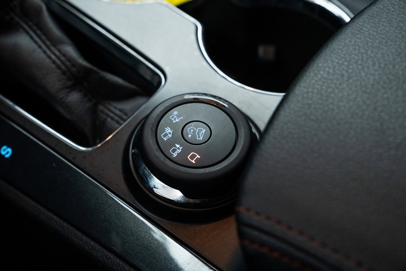 Used 2017 Ford Explorer Sport w/ Equipment Group 401A image 15