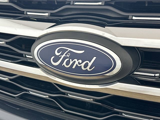Certified 2024 Ford Expedition Limited image 30
