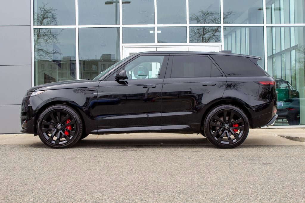 Used 2025 Land Rover Range Rover Sport Dynamic SE AWD/4WD image 7