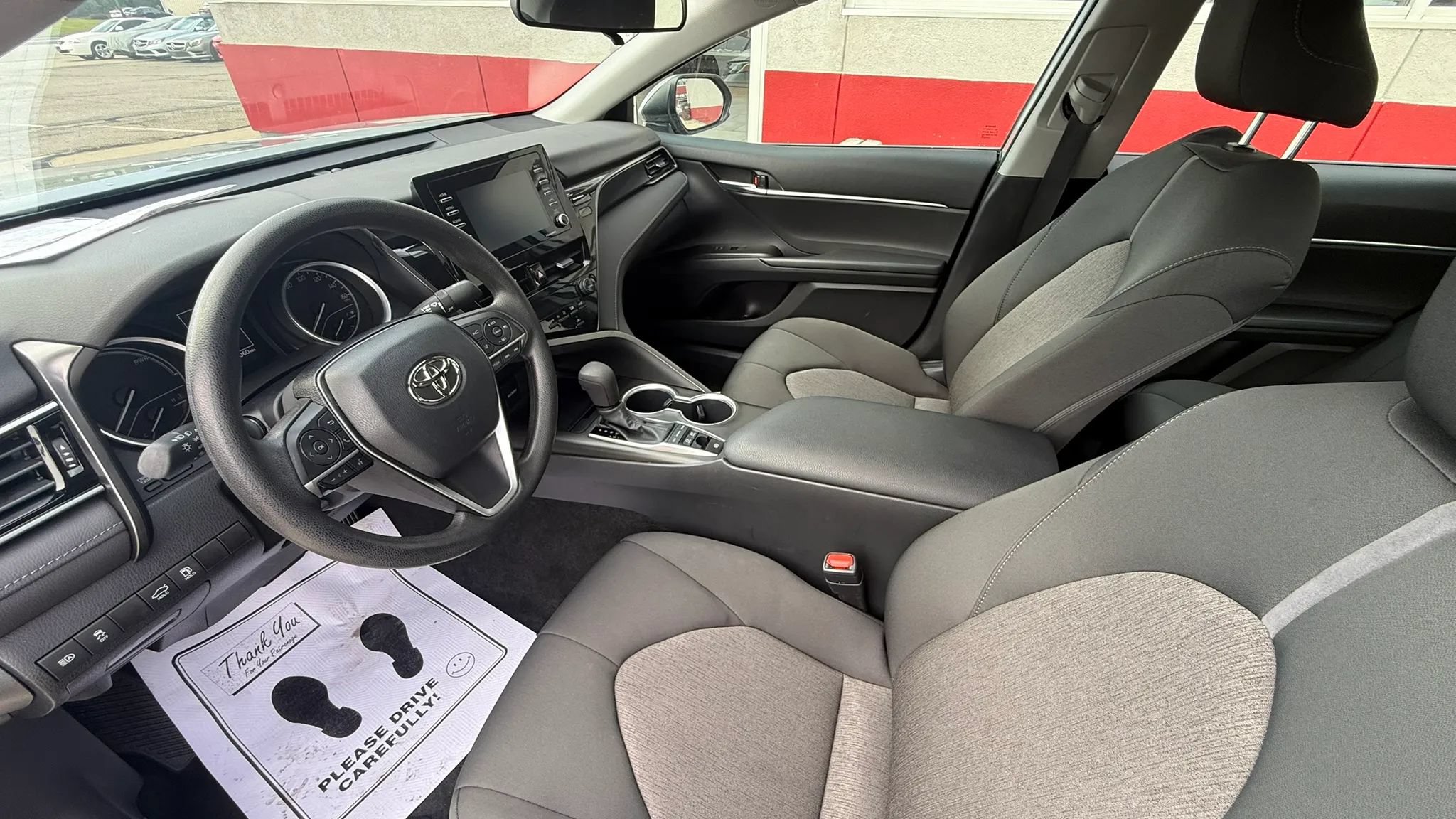 Used 2023 Toyota Camry LE FWD image 9