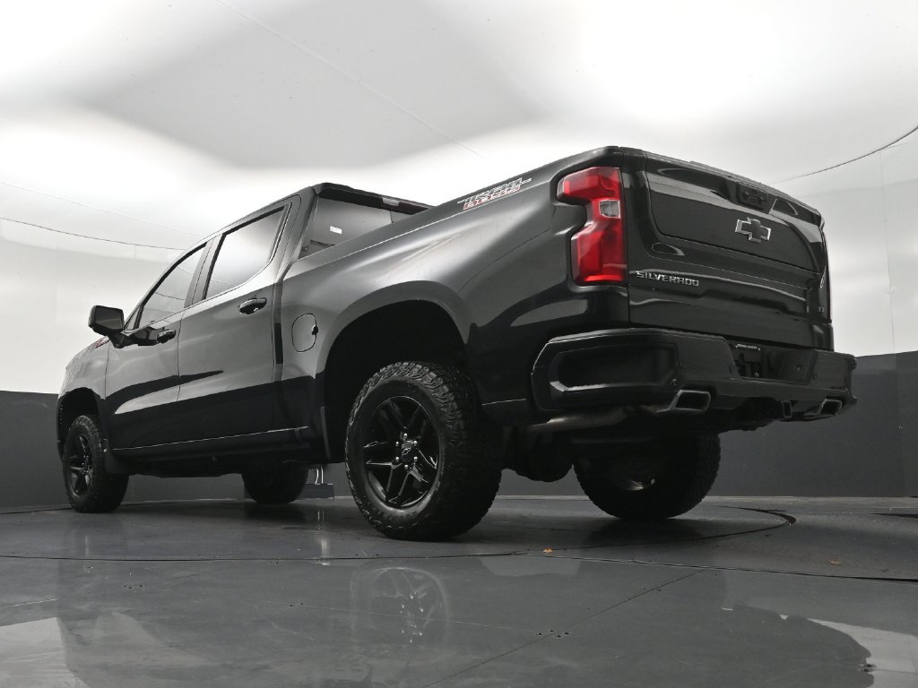Used 2024 Chevrolet Silverado 1500 LT Trail Boss w/ LT Trail Boss Premium Package AWD/4WD image 22