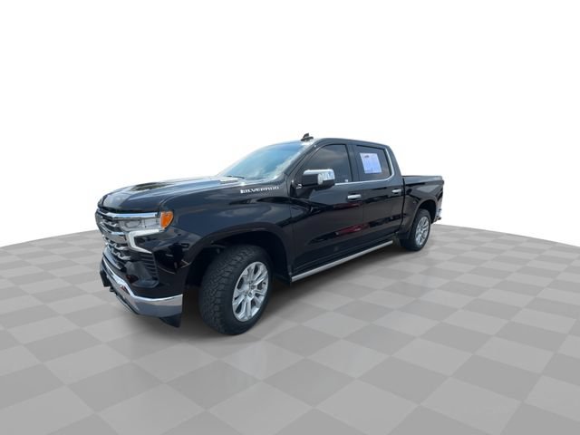 Certified 2022 Chevrolet Silverado 1500 LTZ w/ Technology Package AWD/4WD image 4