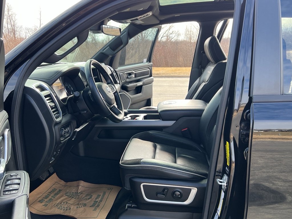 Used 2023 RAM 1500 Laramie image 15