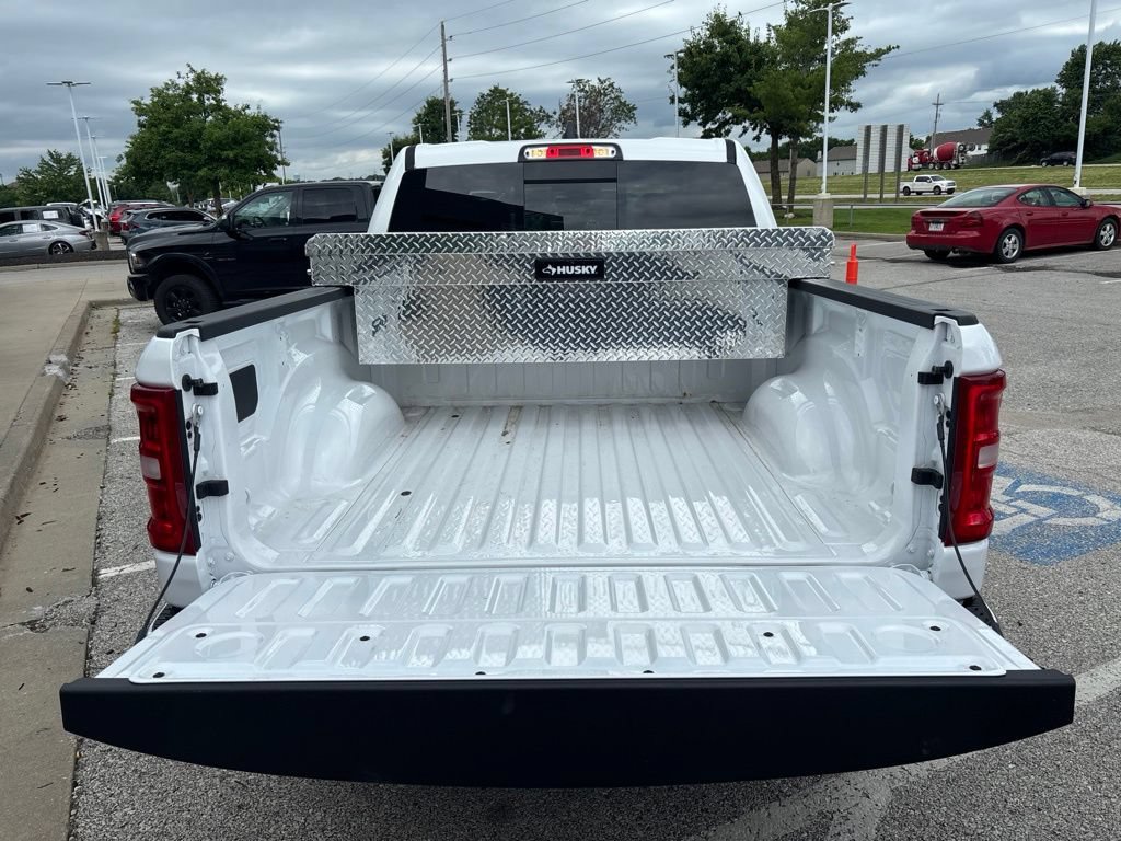 Used 2025 RAM 1500 Tradesman AWD/4WD image 2