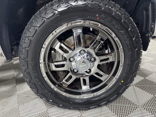 Used 2015 Toyota Tundra SR5 image 6