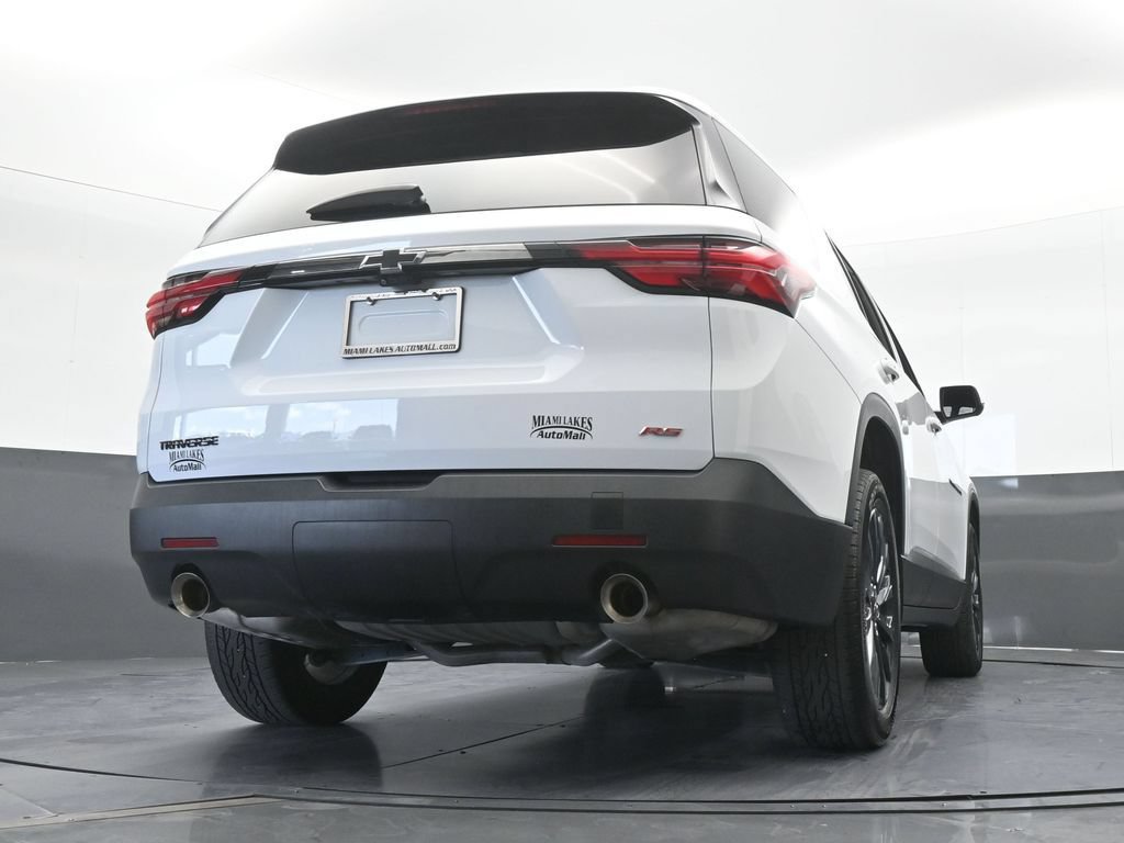 Used 2023 Chevrolet Traverse RS FWD image 69