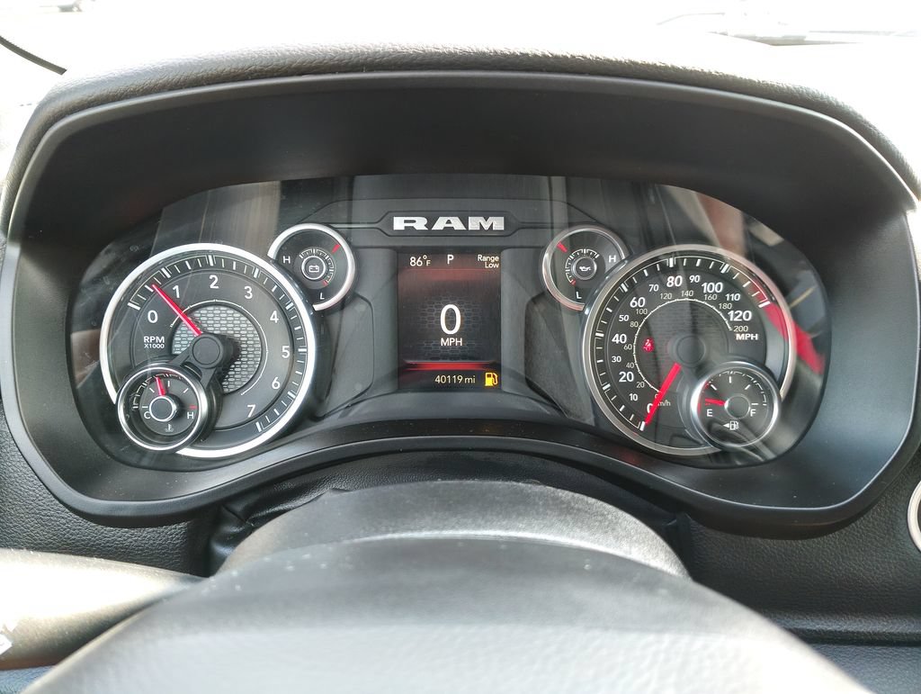 Used 2025 RAM 1500 Big Horn AWD/4WD image 26