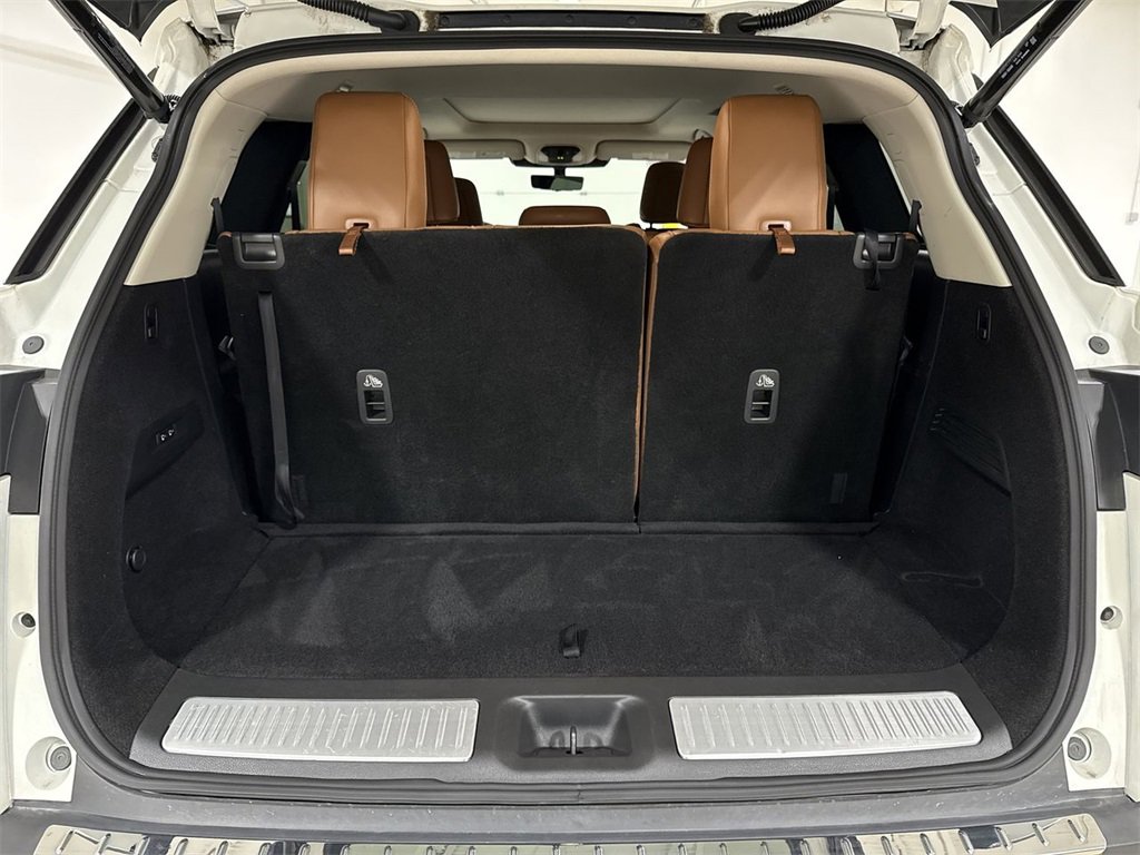 Used 2023 INFINITI QX60 Sensory w/ Vision Package image 25