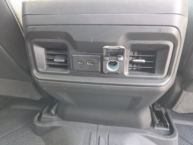 Used 2021 Chevrolet Silverado 1500 RST AWD/4WD image 16