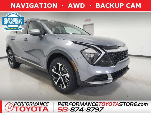 Used 2023 Kia Sportage EX image 1