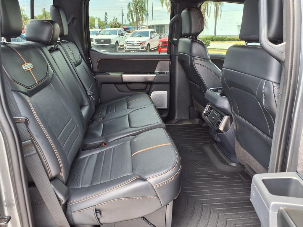Used 2023 Ford F250 Platinum AWD/4WD image 17