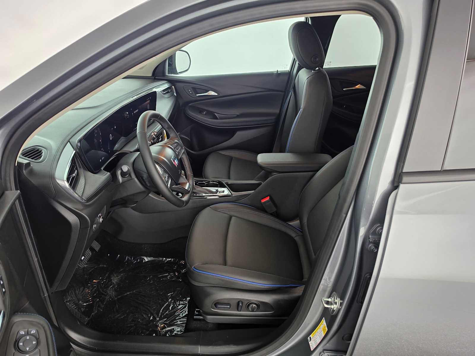 New 2026 Buick Encore GX Sport Touring w/ Advanced Technology Package FWD image 20
