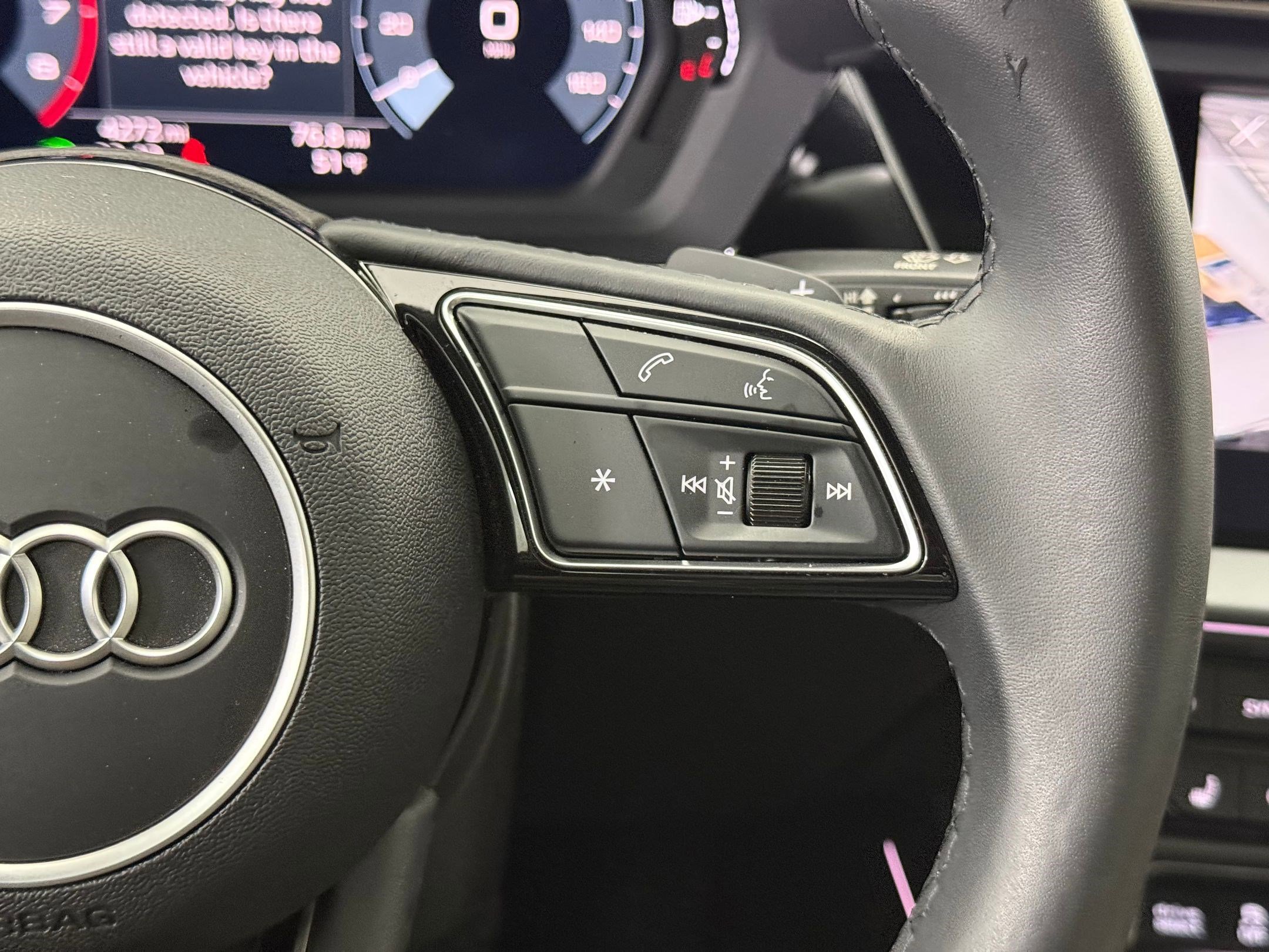 Certified 2025 Audi A3 2.0T Premium w/ Black Optic Package image 28