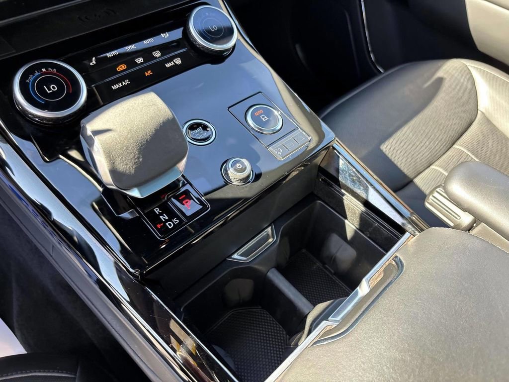 Certified 2023 Land Rover Range Rover Sport SE Dynamic image 18