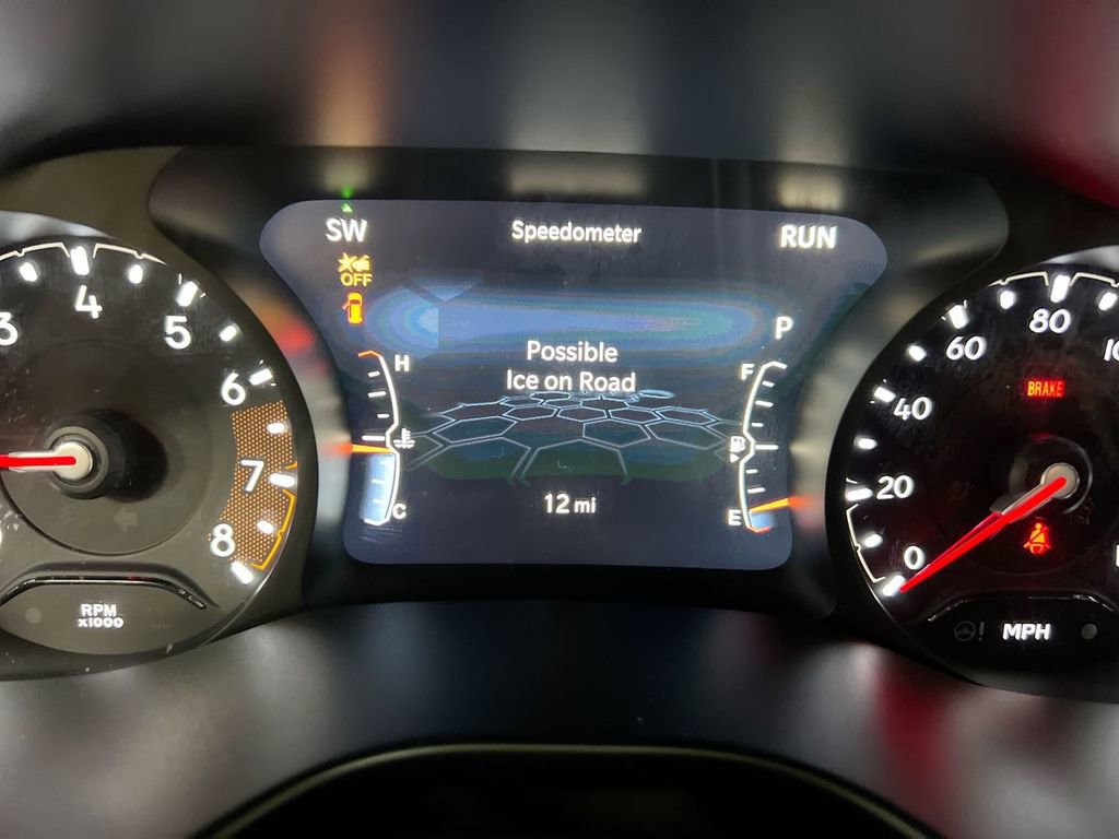 New 2026 Jeep Compass Latitude image 12