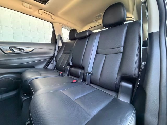 Used 2017 Nissan Rogue SL w/ SL Premium Package AWD/4WD image 35