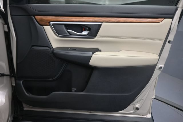 Used 2019 Honda CR-V Touring image 31