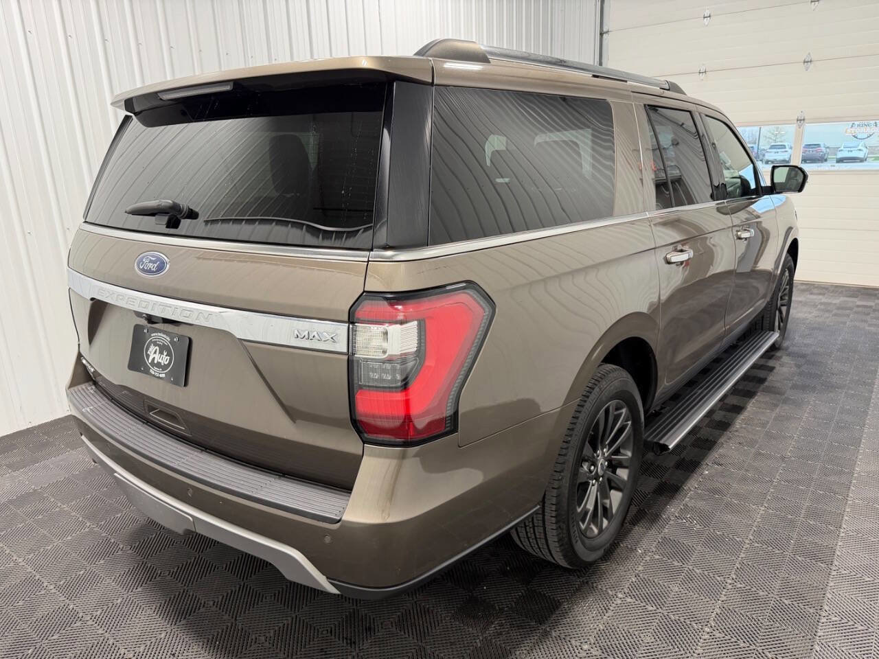 Used 2019 Ford Expedition Max Limited AWD/4WD image 5
