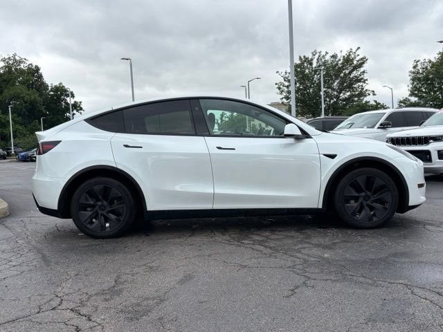 Used 2025 Tesla Model Y Long Range AWD/4WD image 13