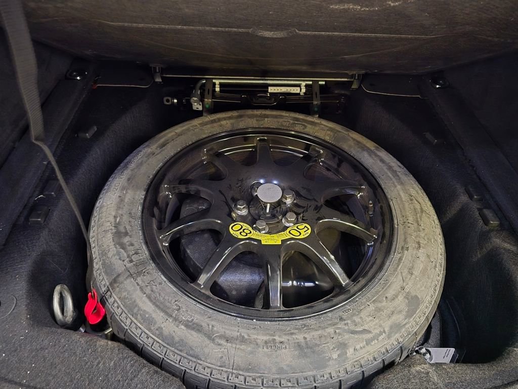 Used 2022 Land Rover Range Rover Sport SVR image 48