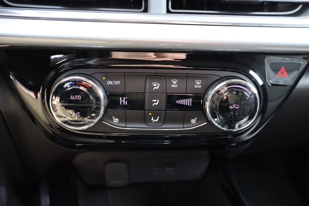 New 2026 Chevrolet Trax LT image 18